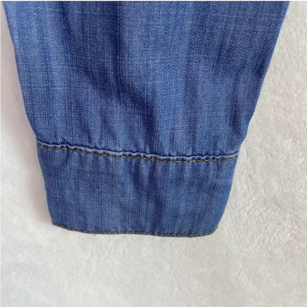 TWELVE by Ontwelfth lace up tunic shirt women's size L blue chambray long sleeve - Picture 15 of 15